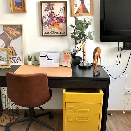 Beautiful And Renovated Apartment In The Center Valencia Bagian luar foto
