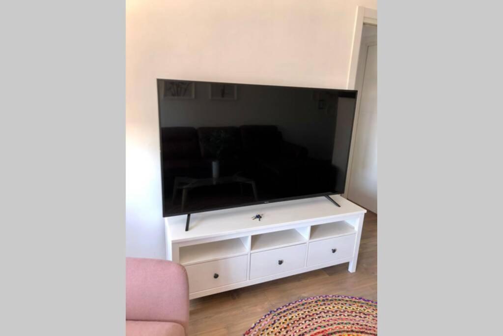 Beautiful And Renovated Apartment In The Center Valencia Bagian luar foto