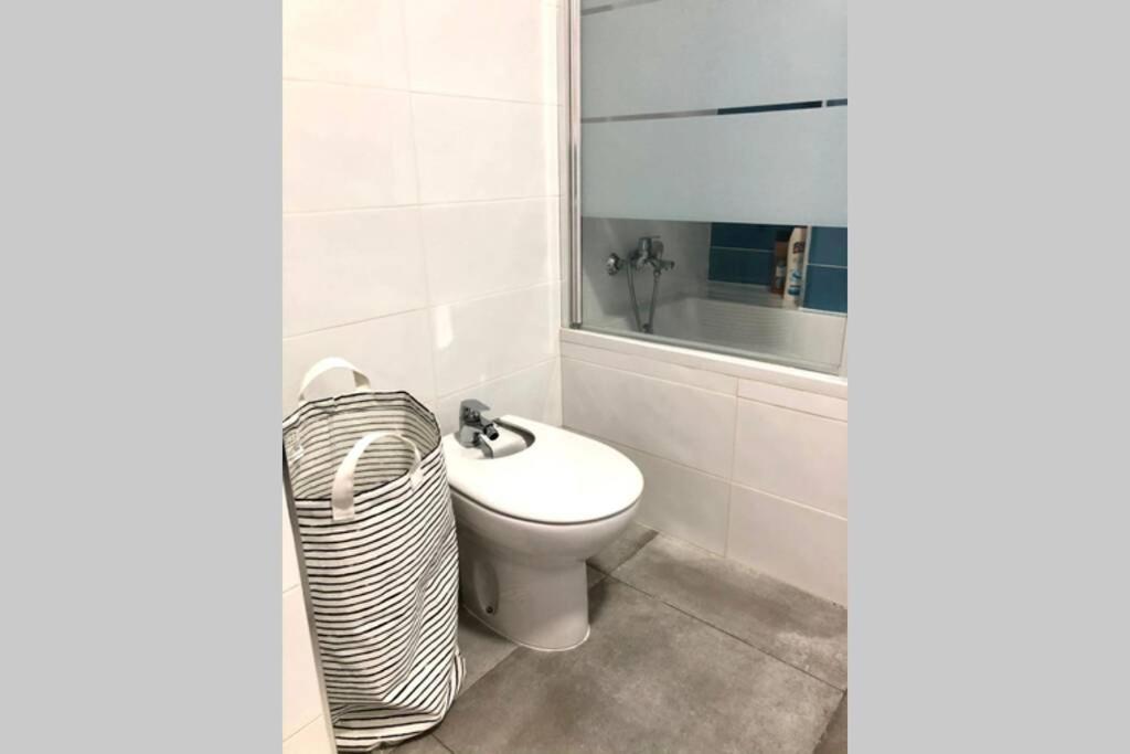 Beautiful And Renovated Apartment In The Center Valencia Bagian luar foto