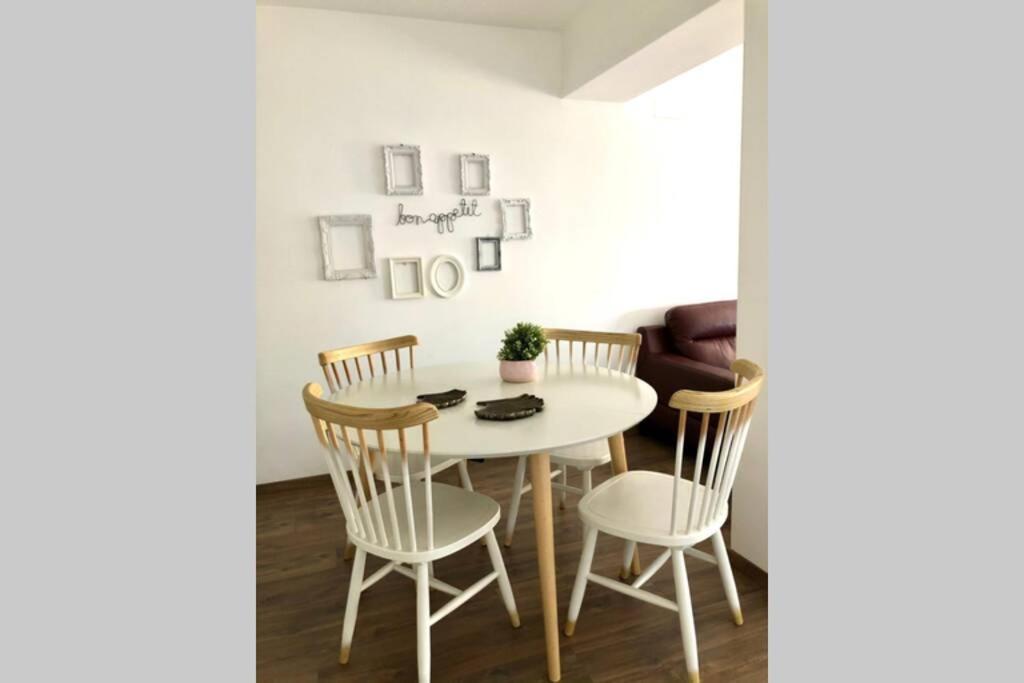 Beautiful And Renovated Apartment In The Center Valencia Bagian luar foto
